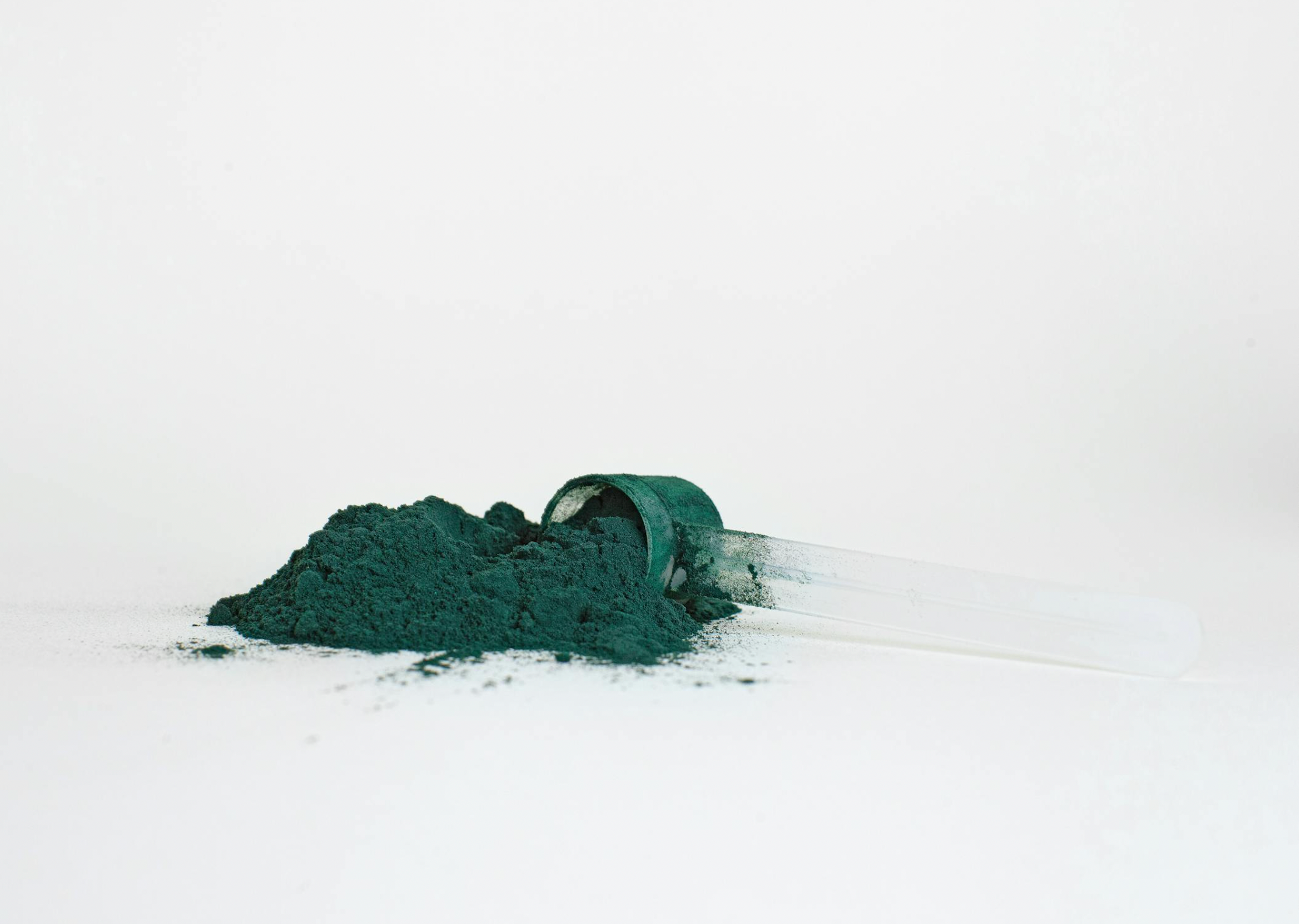 The Science Behind Chlorophyll & Body Odor