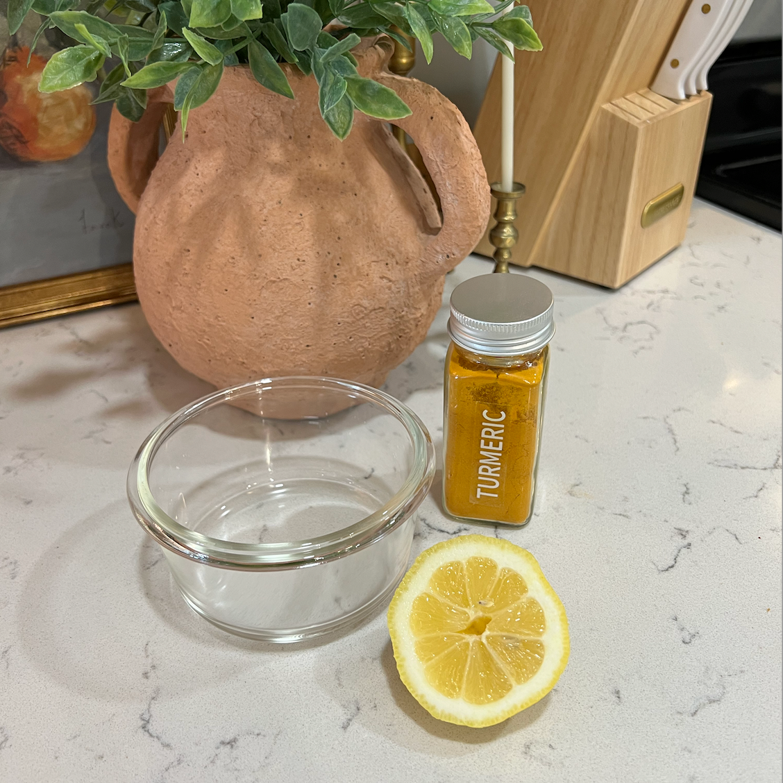 DIY Brightening mask for pits & bikini area!