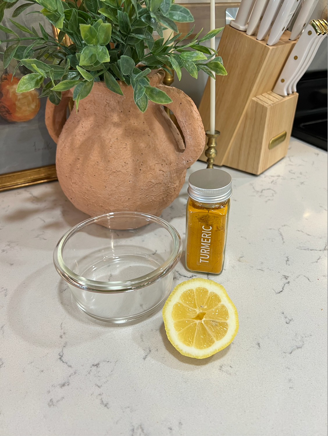 DIY Brightening mask for pits & bikini area!